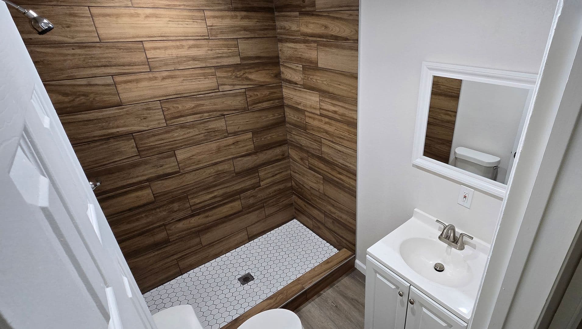 Socorro Apartment: 780 Clems Road