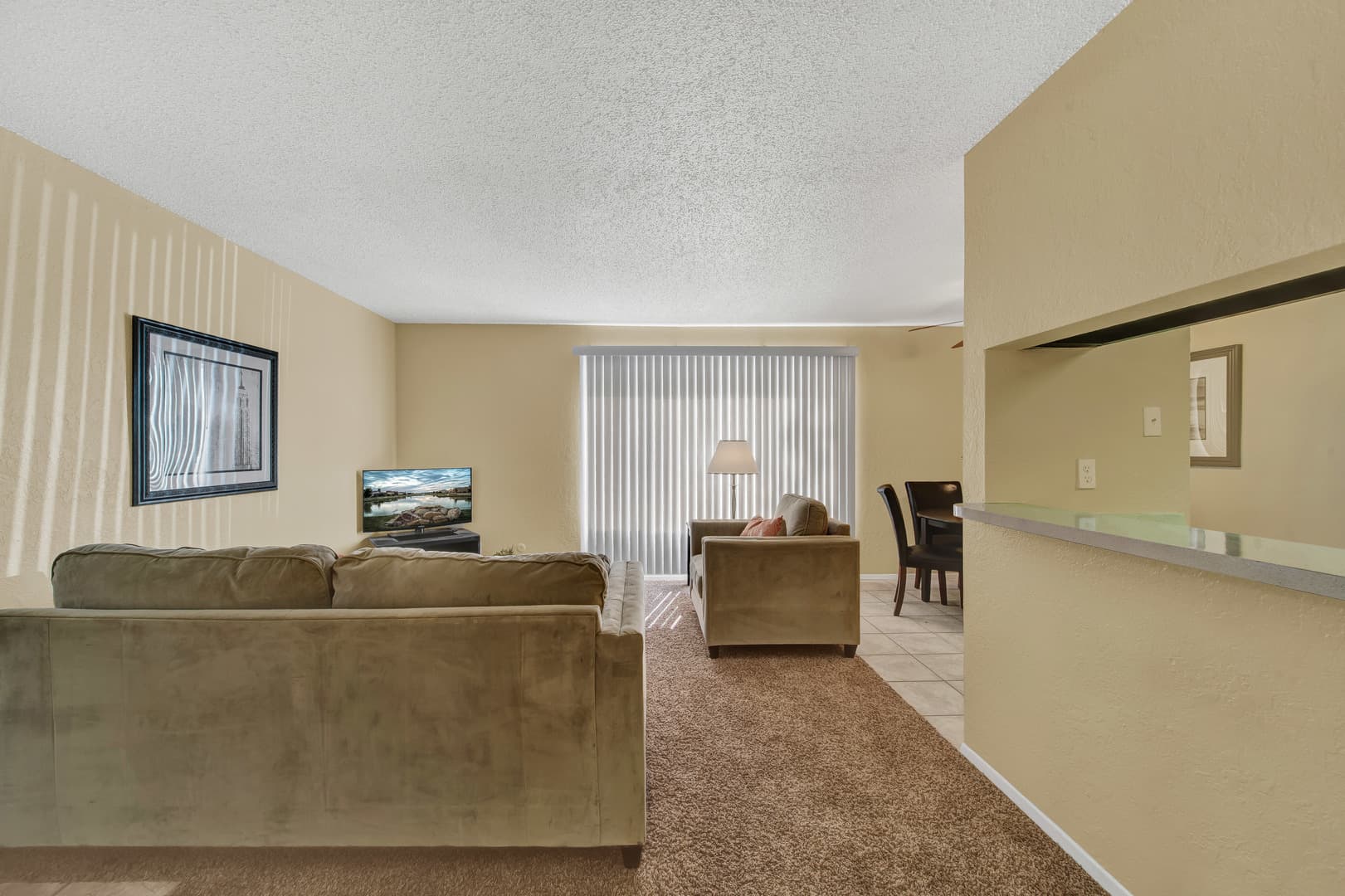 El Paso Apartment: 5500 Confetti Drive