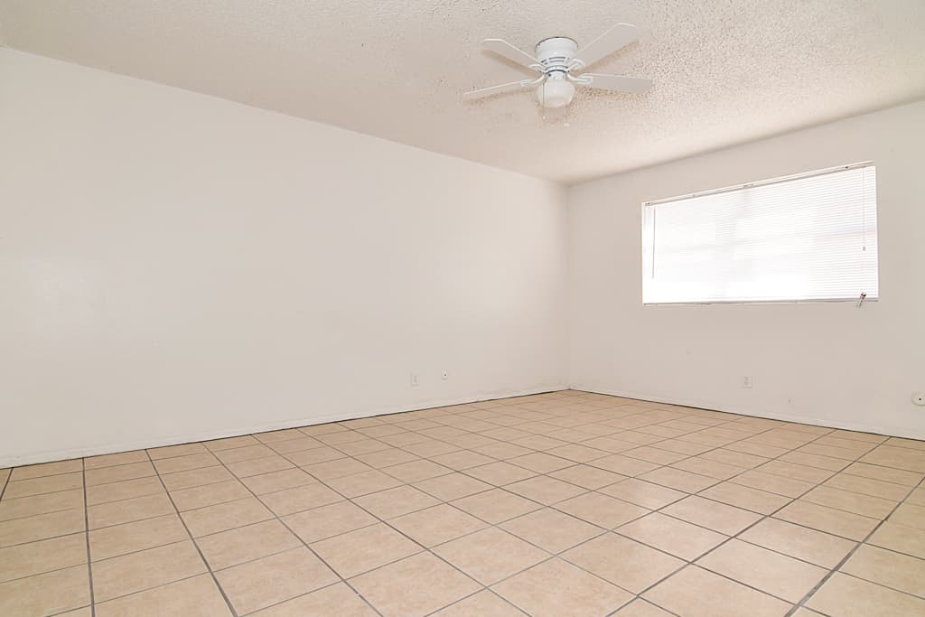 El Paso Apartment: 3600 Johnson Avenue