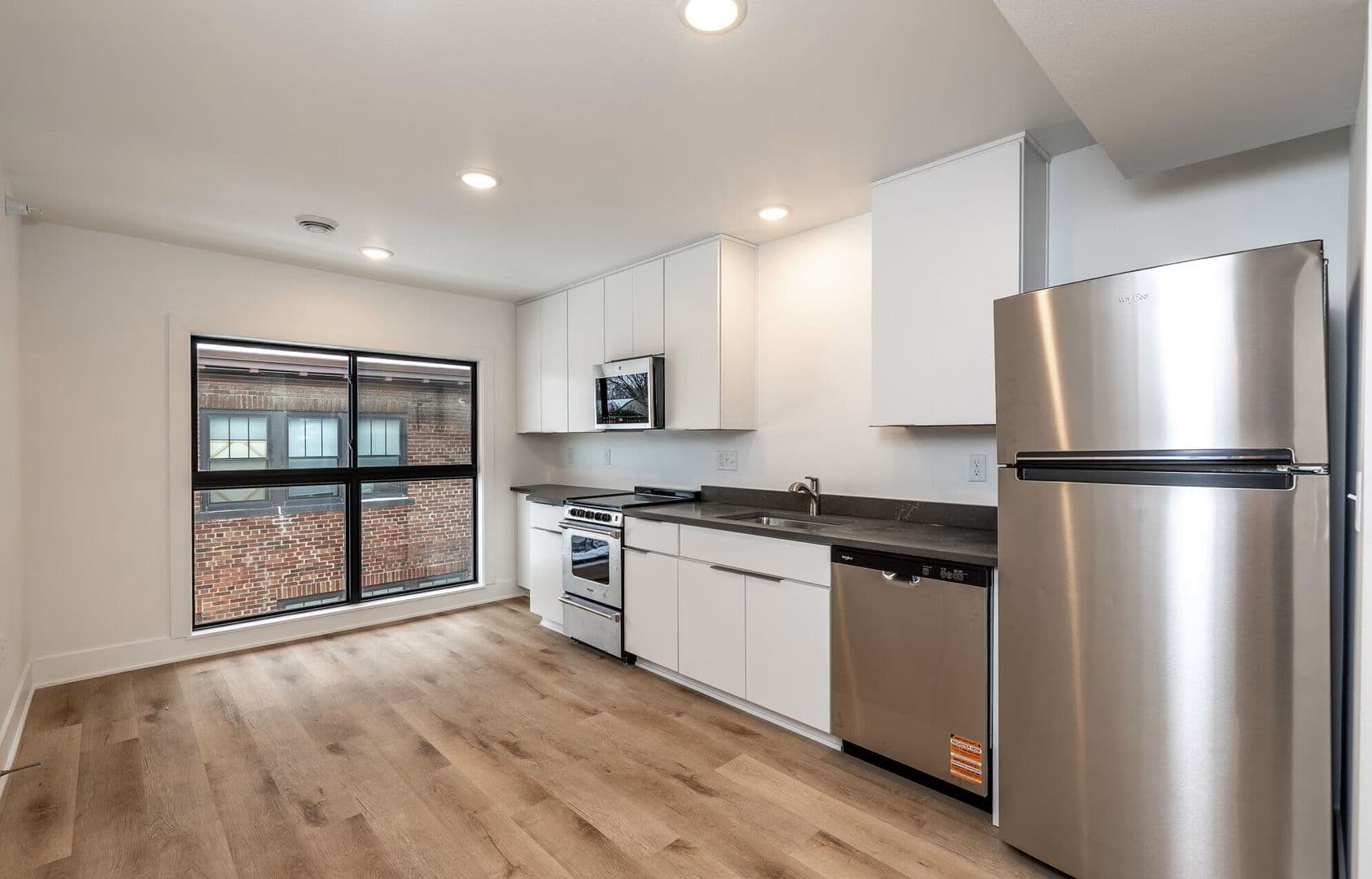 Ames Apartment: 232 Welch Avenue