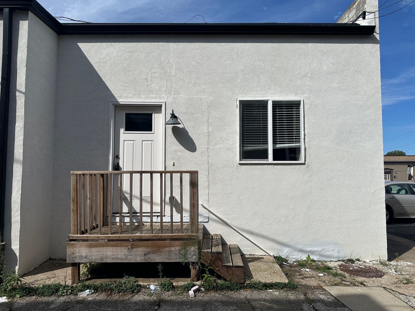 Boone Apartment: 812 Keeler St