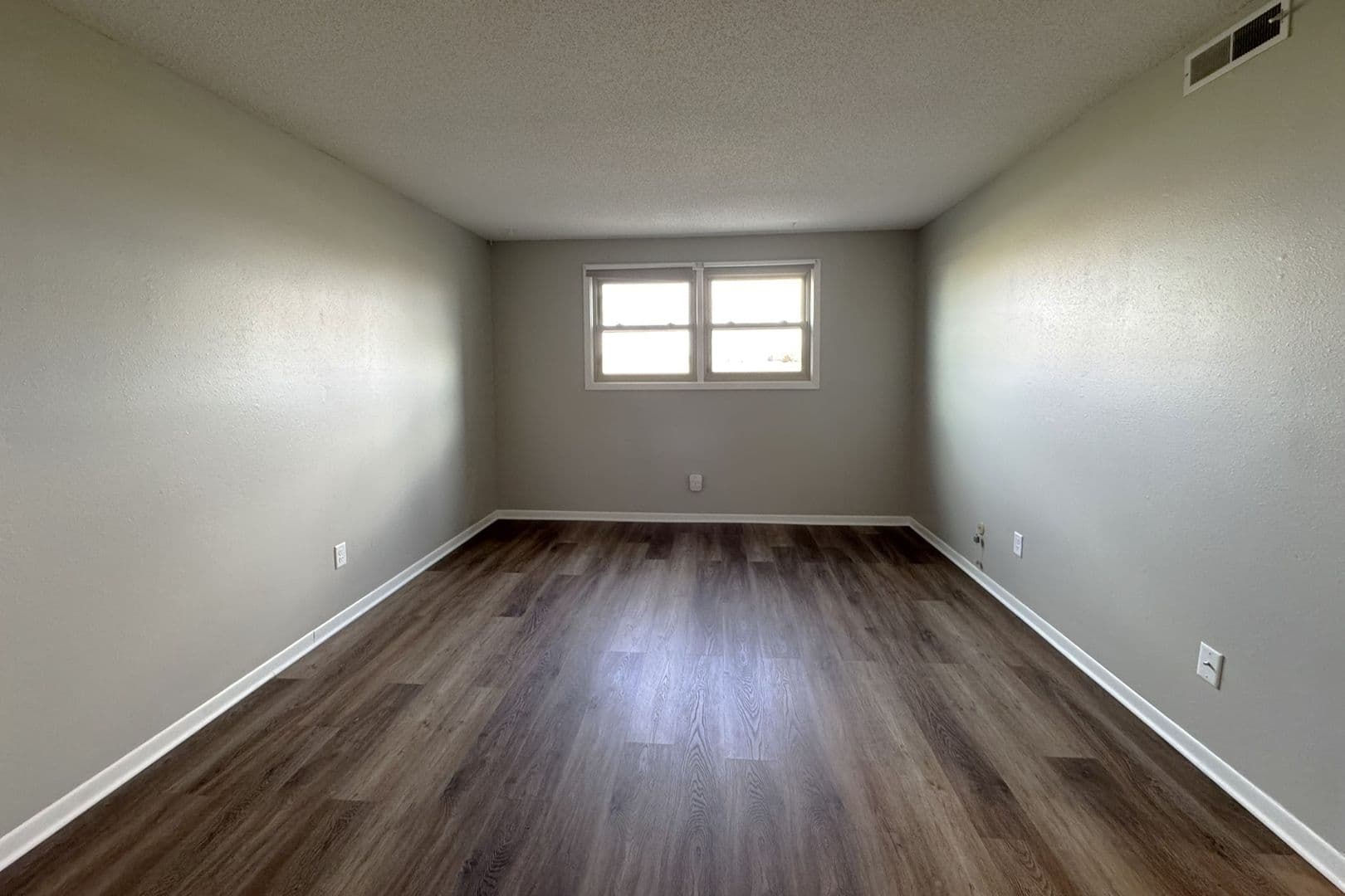 Boone Apartment: 221 Cpl Roger Snedden Dr