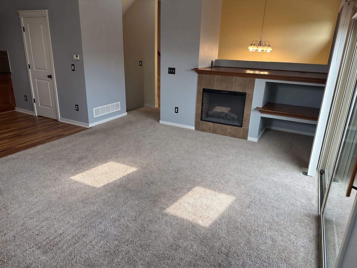 Ankeny Townhome: 223 NE 45th Lane