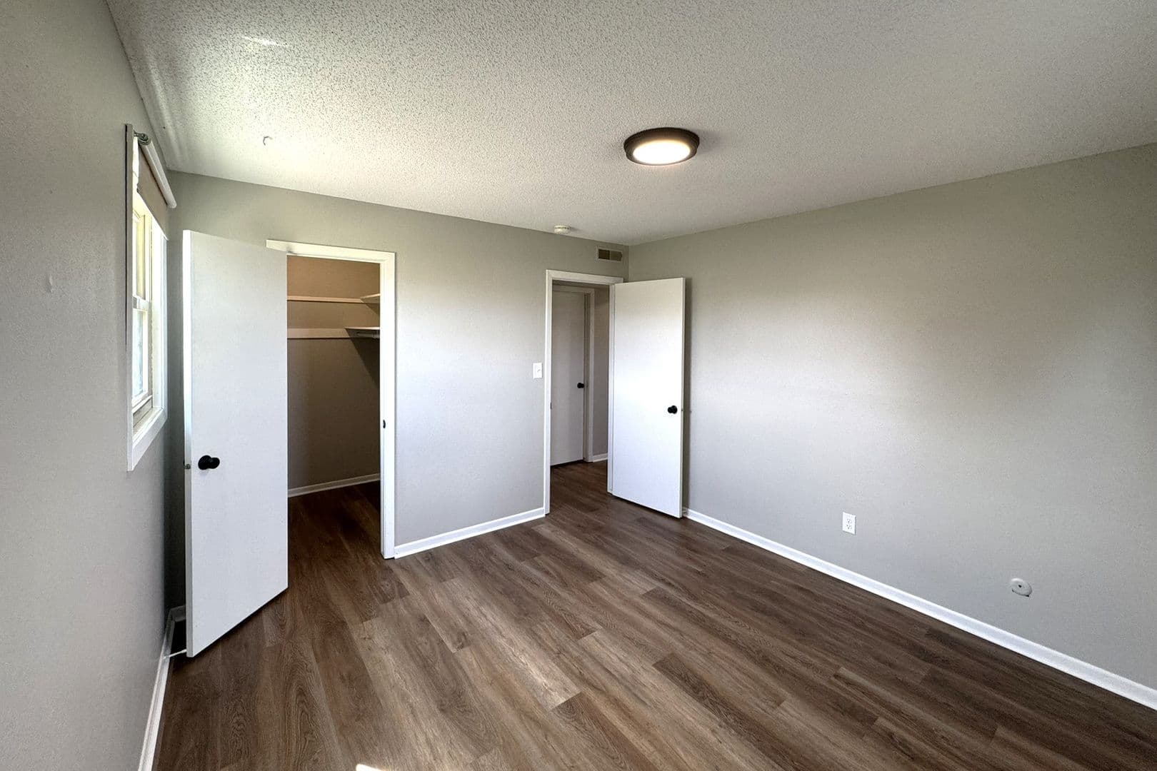 Boone Apartment: 221 Cpl Roger Snedden Dr