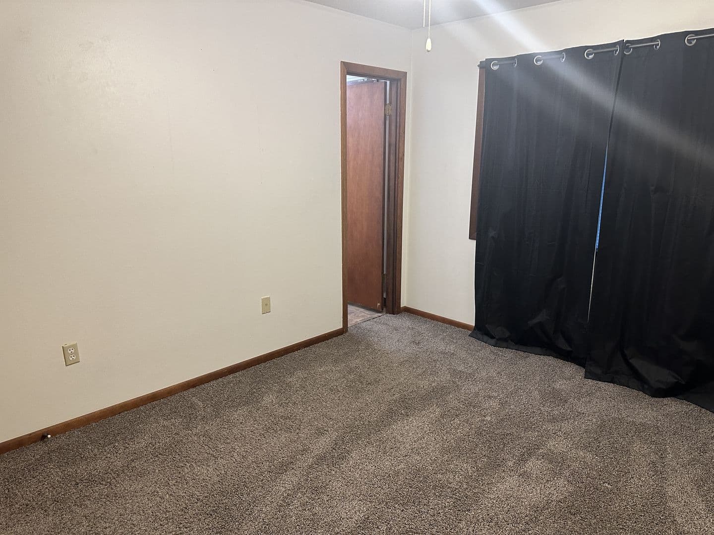Boone Apartment: 1003 - 1005 Parkway Drive