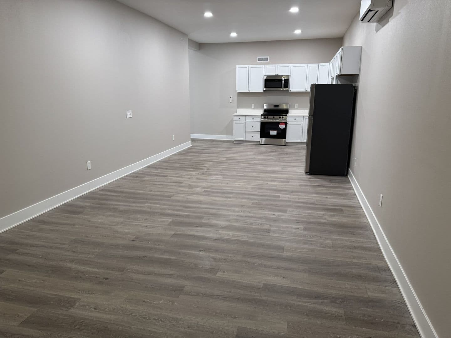 Boone Apartment: 812 Keeler St