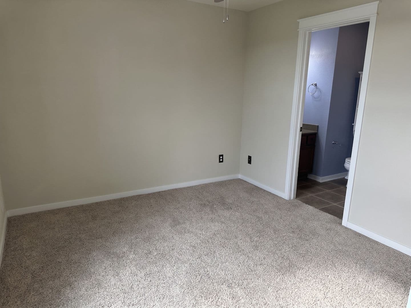 Ankeny Townhome: 223 NE 45th Lane