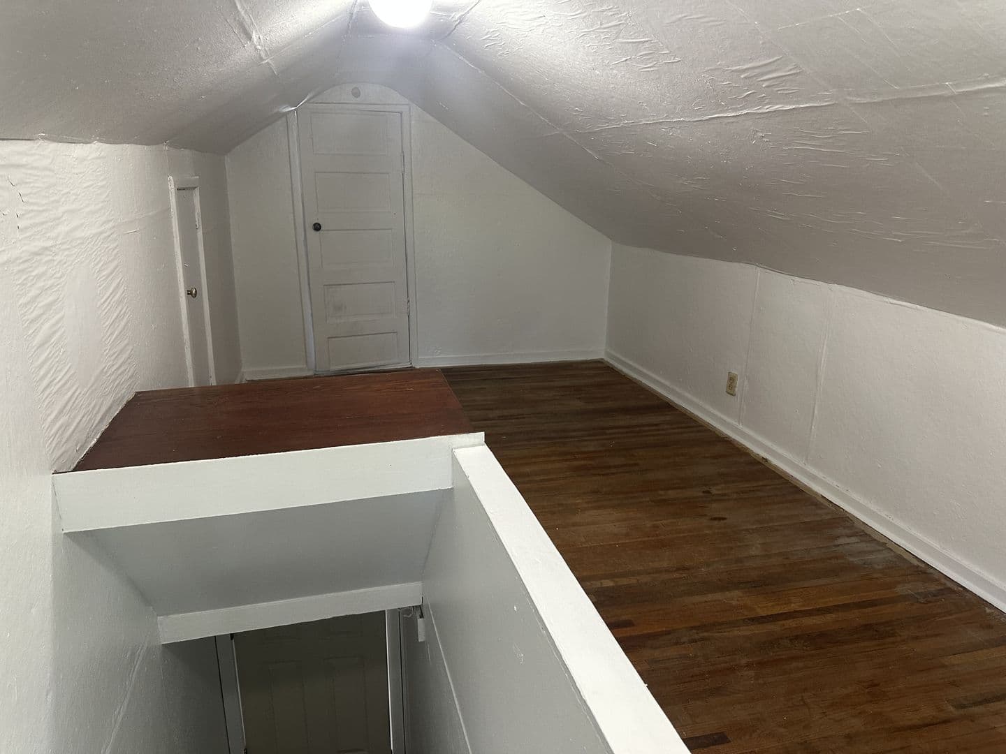 Ames House: 3218 Lettie Street