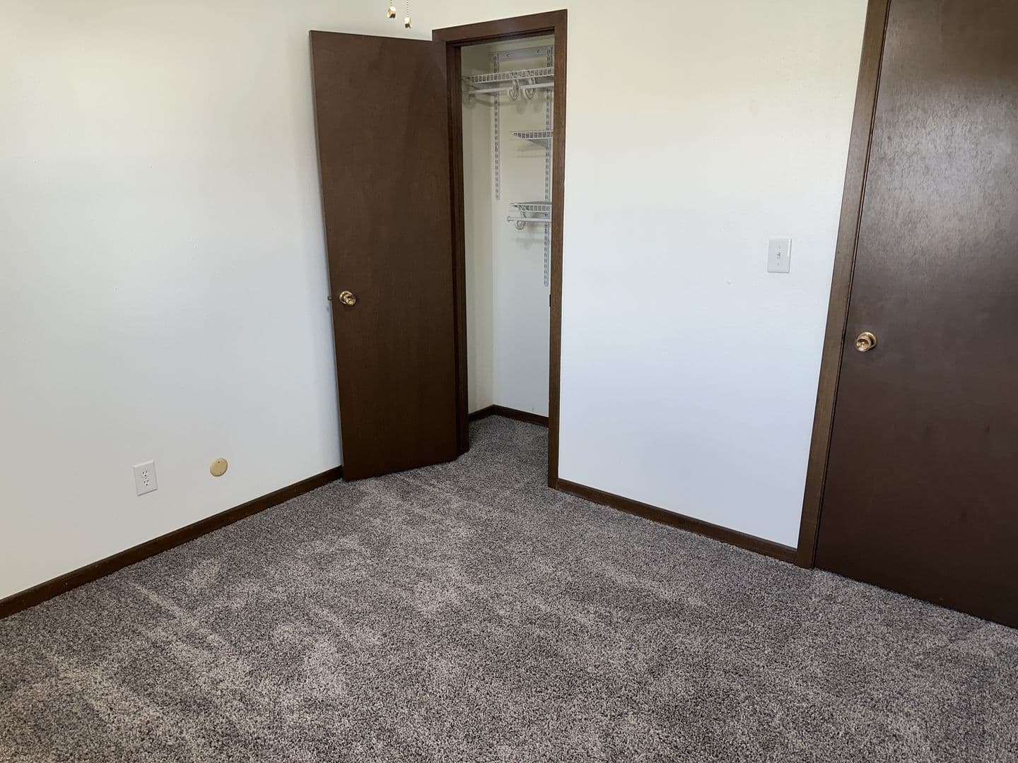 Boone Apartment: 221 Cpl Roger Snedden Dr