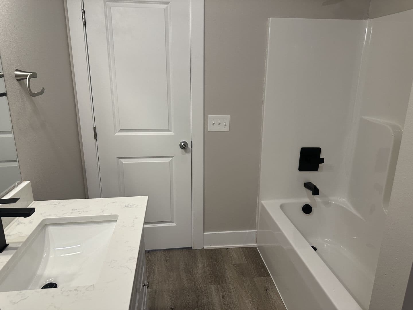 Boone Apartment: 812 Keeler St