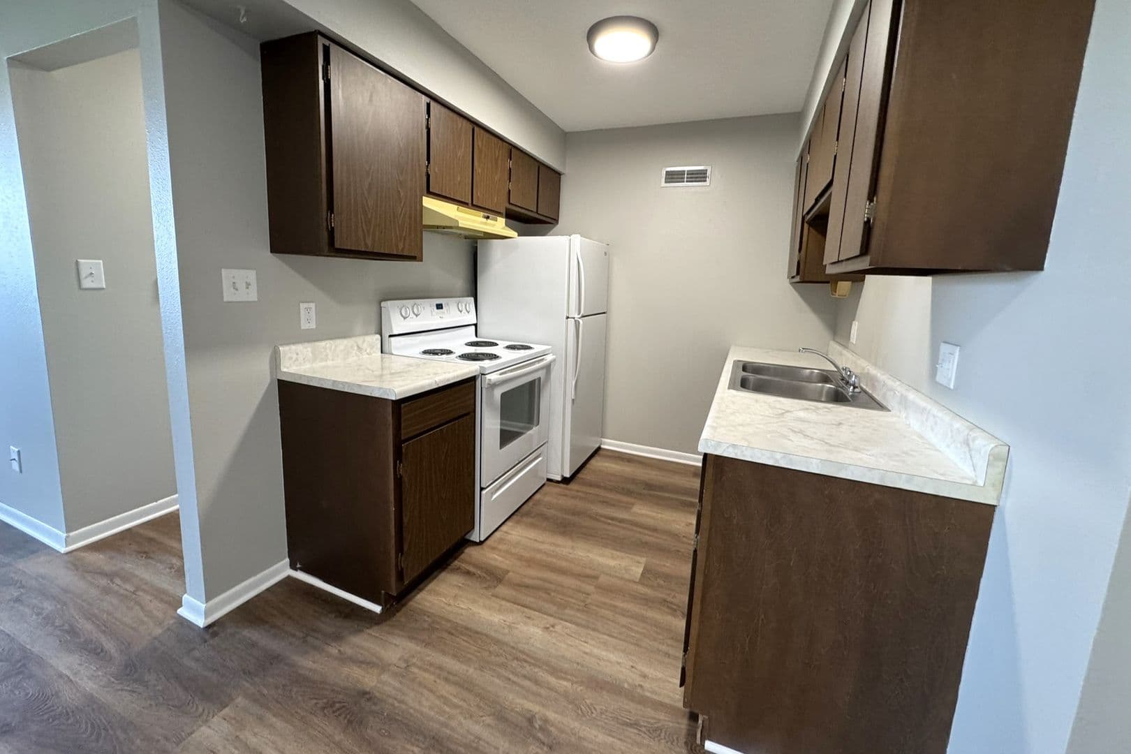 Boone Apartment: 221 Cpl Roger Snedden Dr