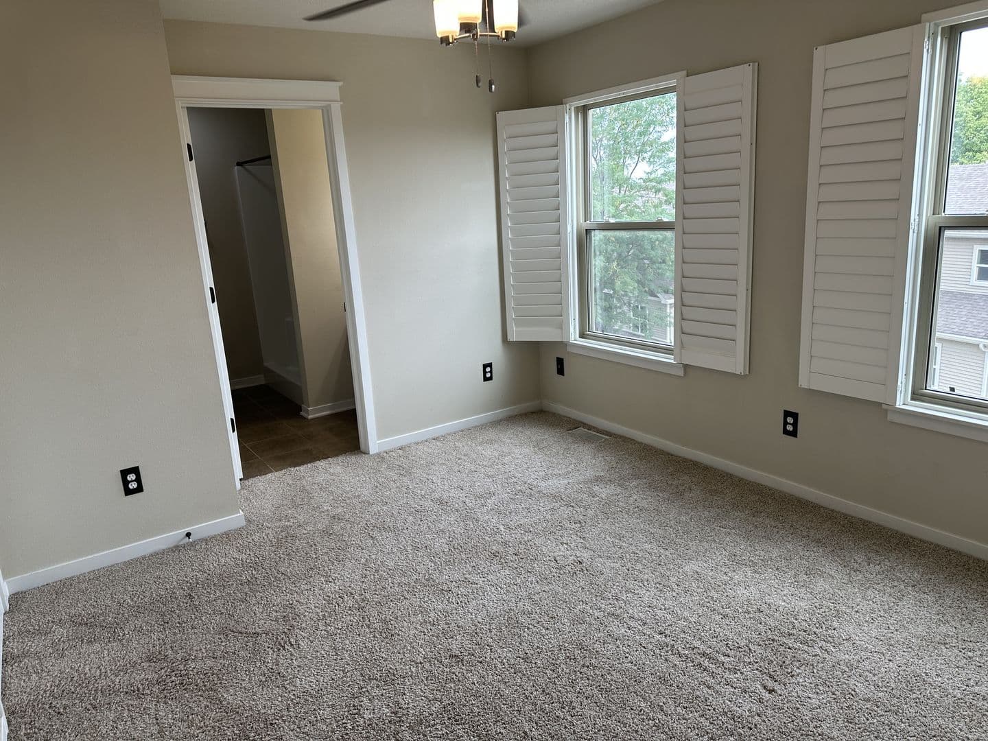 Ankeny Townhome: 223 NE 45th Lane