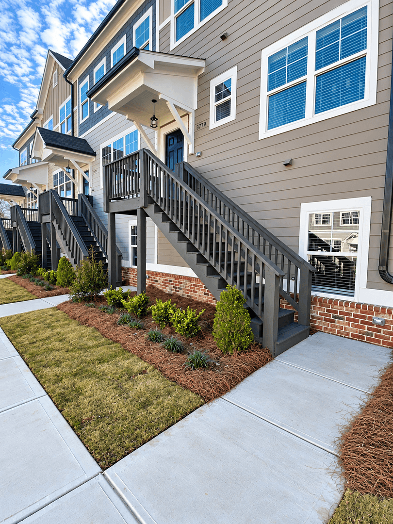 Doraville Townhome: 3779 Oxford Circle