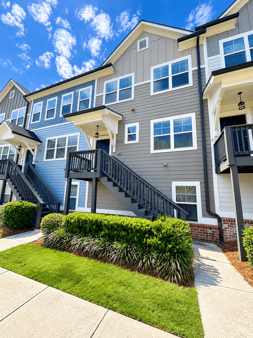 Doraville House: 3779 Oxford Circle