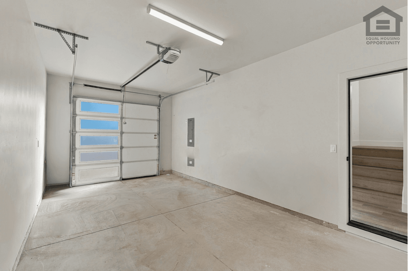 Redmond Apartment: 2035 SW Umatilla Ave