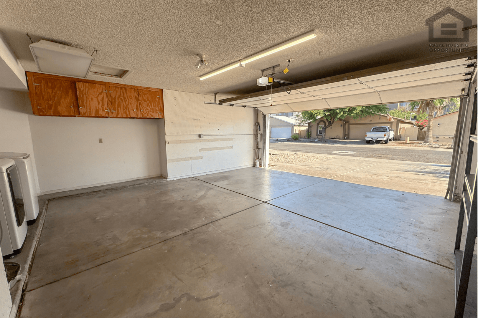 Phoenix House: 425 E Marco Polo Rd