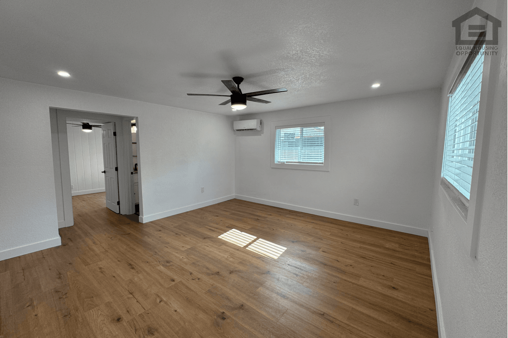 Phoenix Apartment: 1017 E Moreland St