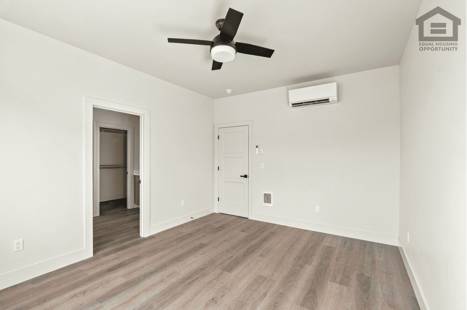 Redmond Apartment: 2035 SW Umatilla Ave