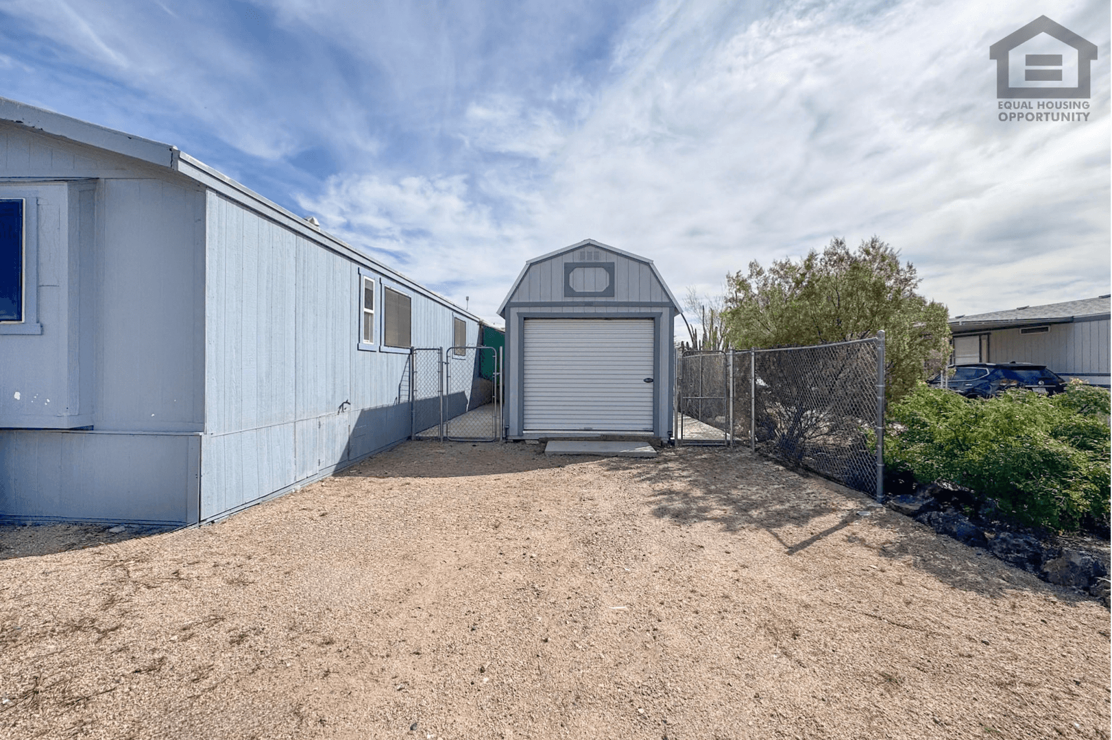 Apache Junction House: 2875 W Foothill St