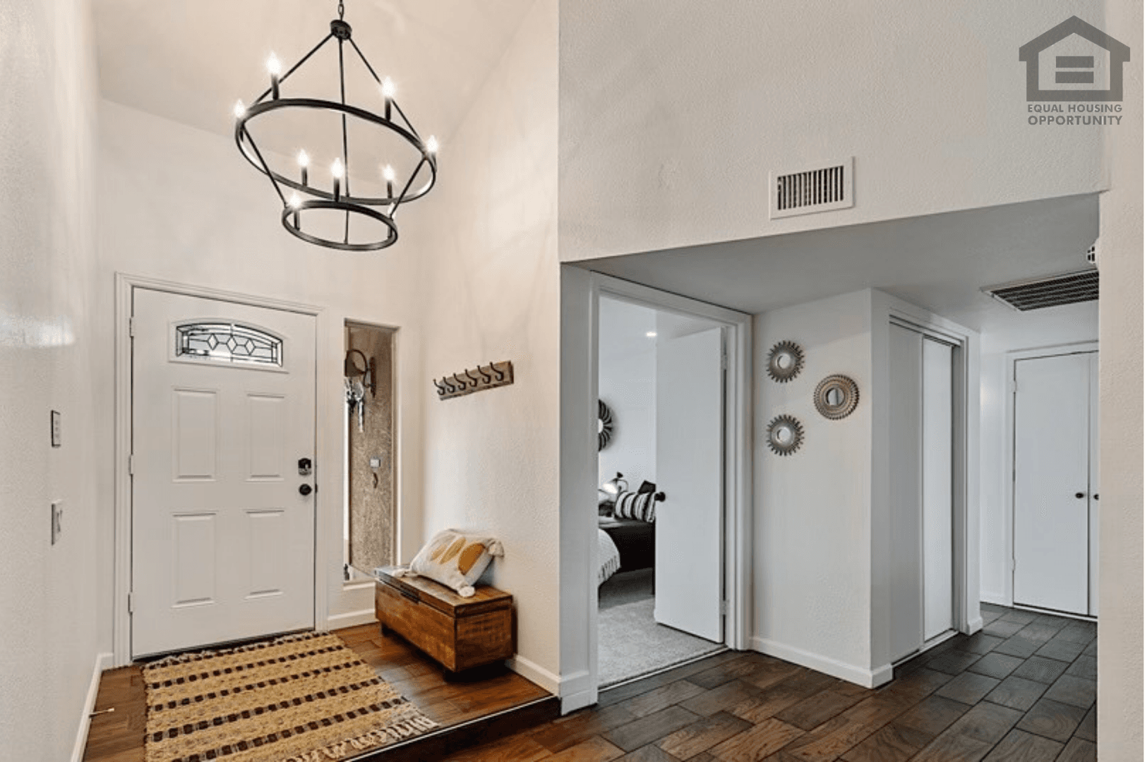 Phoenix House: 1 W Piute Ave