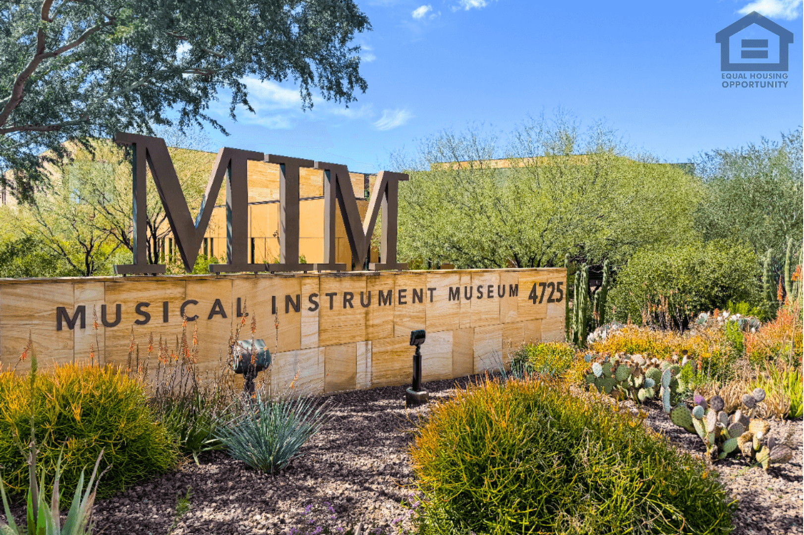 Phoenix Apartment: 15605 N 29th St