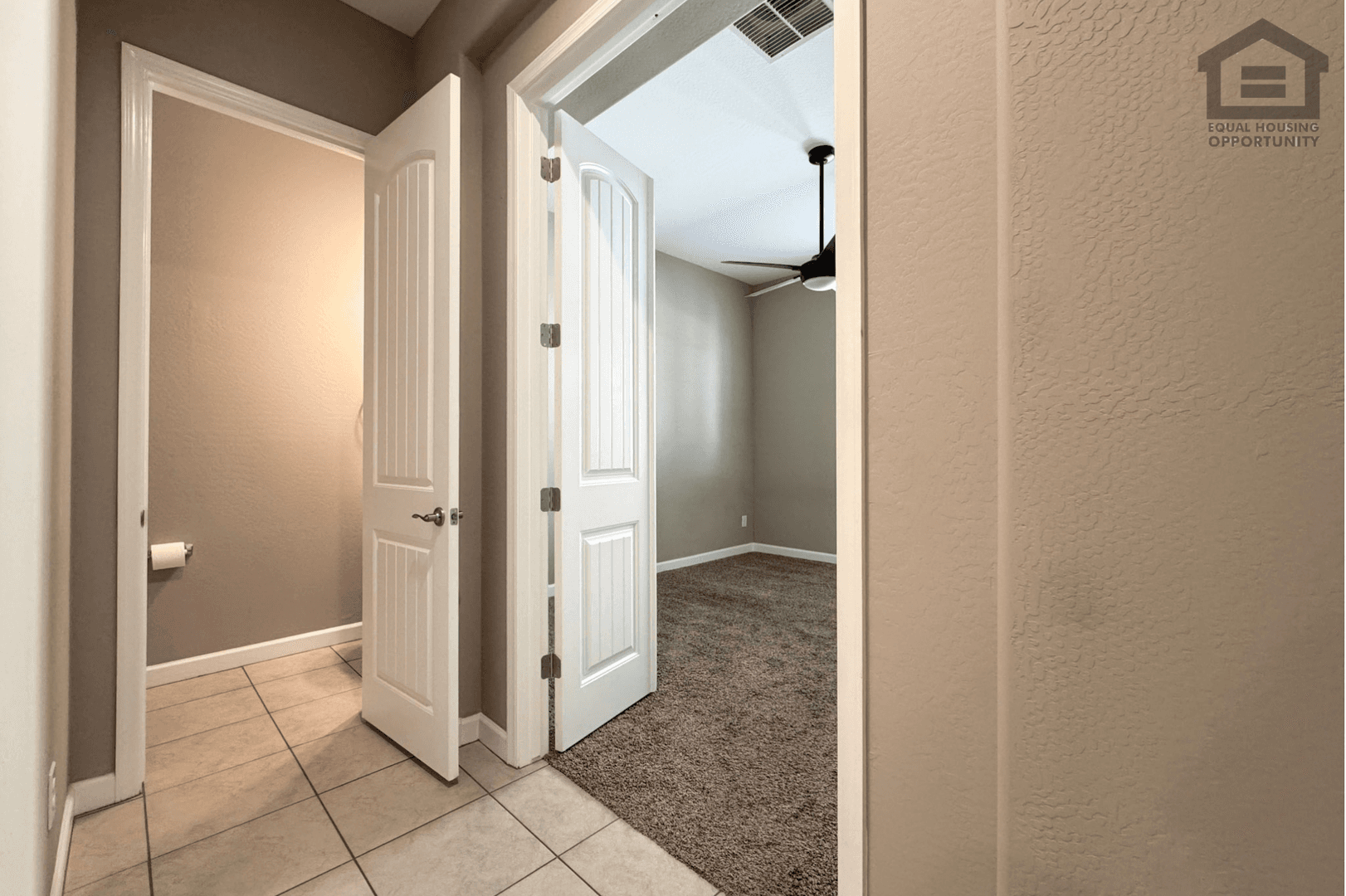 Mesa Townhome: 1367 S Country Club Dr Unit 1193