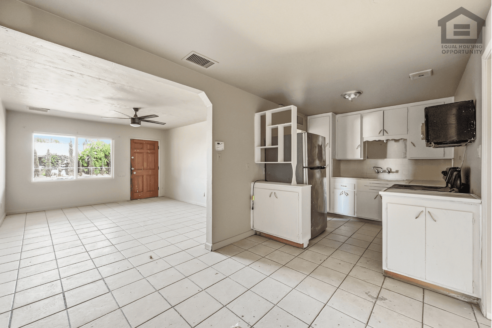 Phoenix House: 6532 N 19th Dr