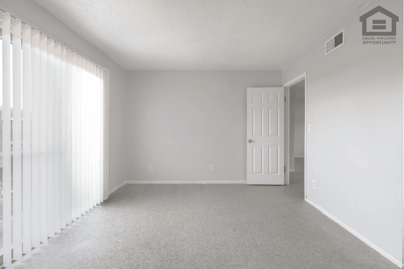 Phoenix Apartment: 15605 N 29th St