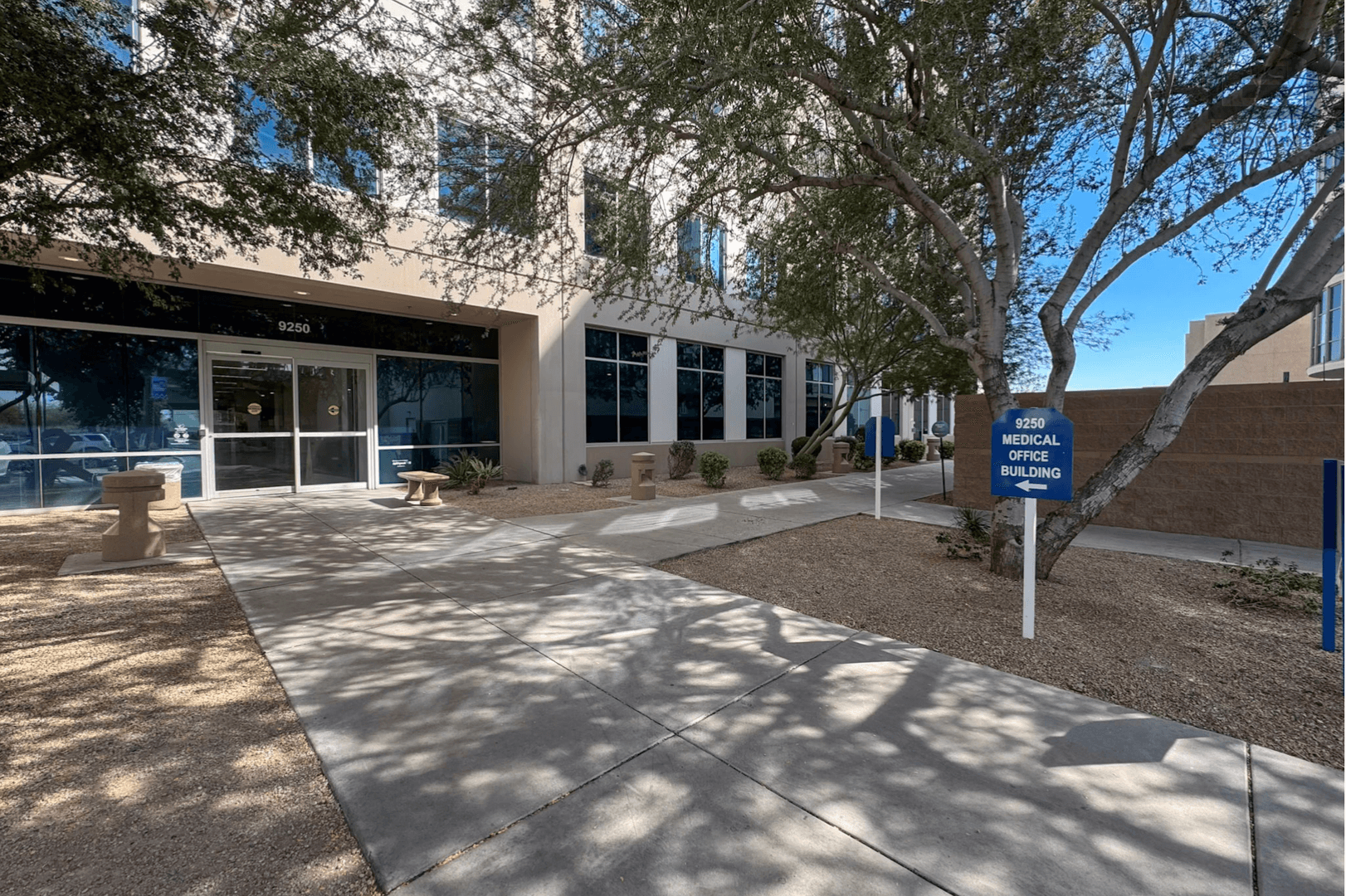 Phoenix House: 308 E Vogel Ave Apt 2