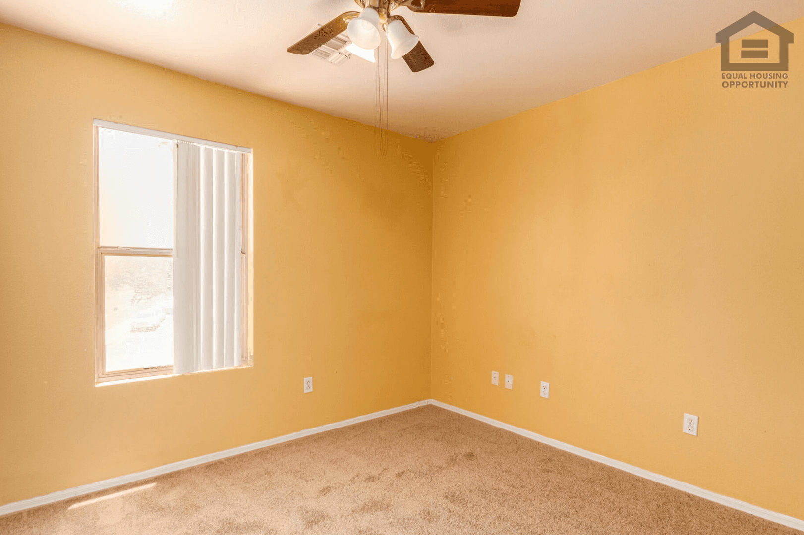 El Mirage House: 11762 W Main St