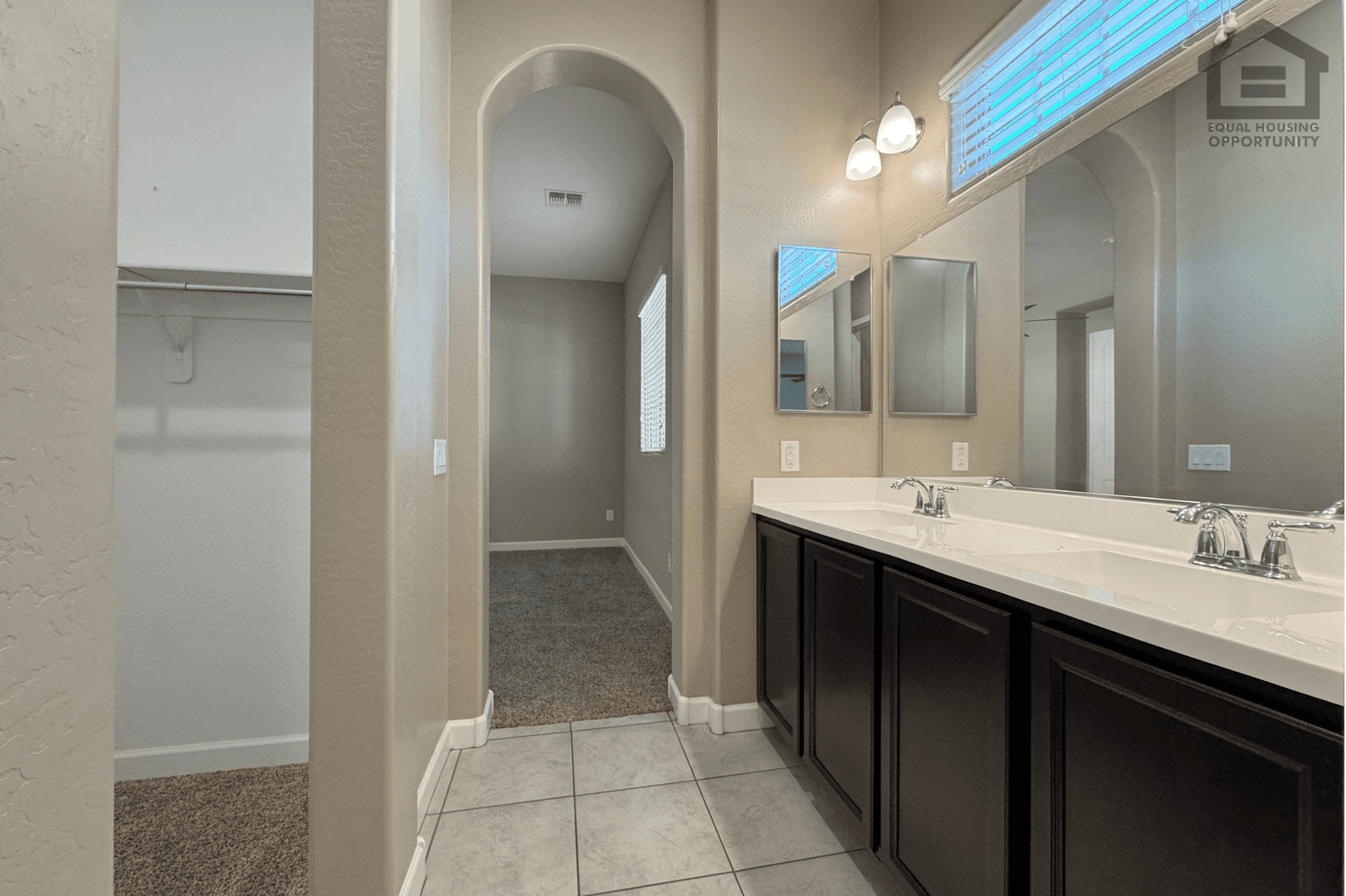 Mesa Townhome: 1367 S Country Club Dr Unit 1193