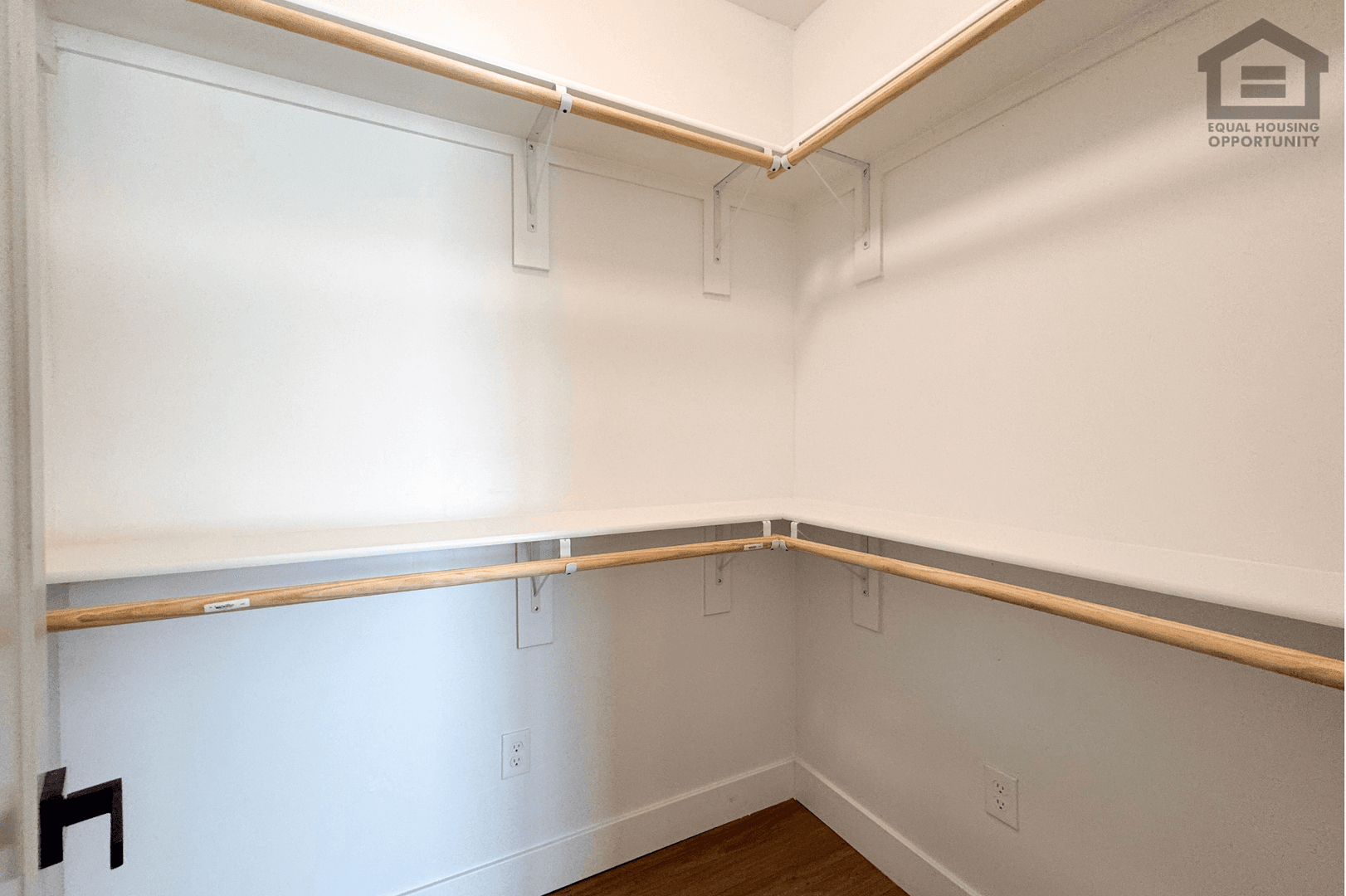 Sedona Apartment: Sugarloaf St