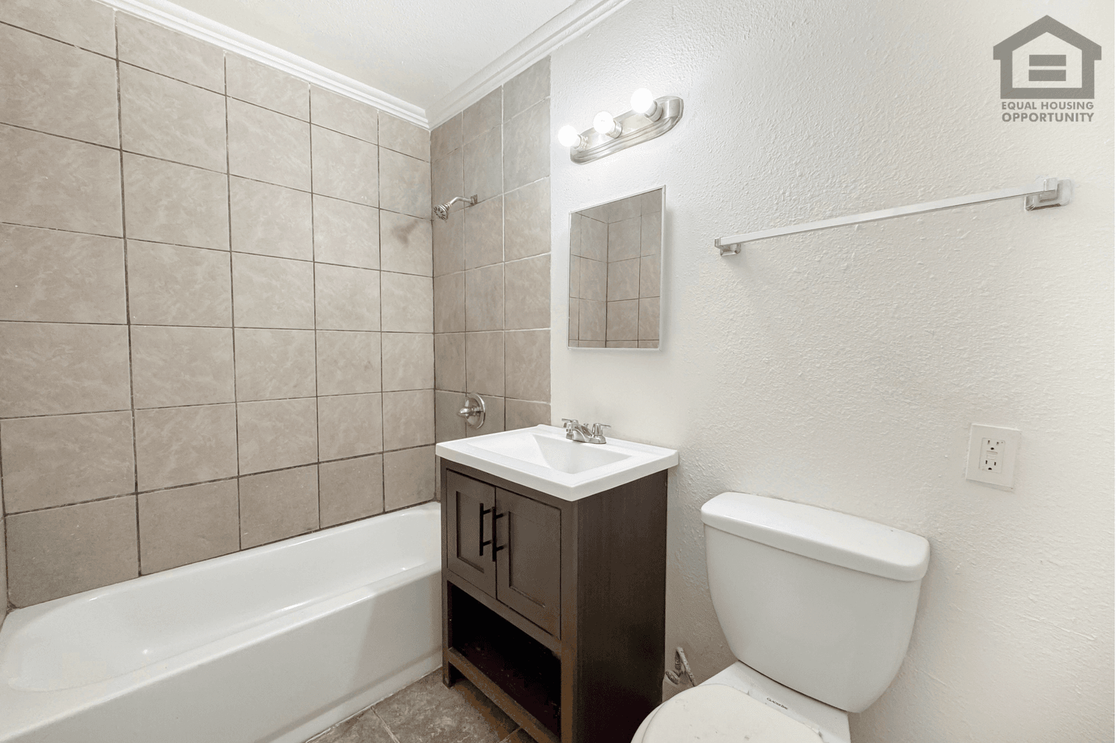Phoenix House: 3422 E Culver St