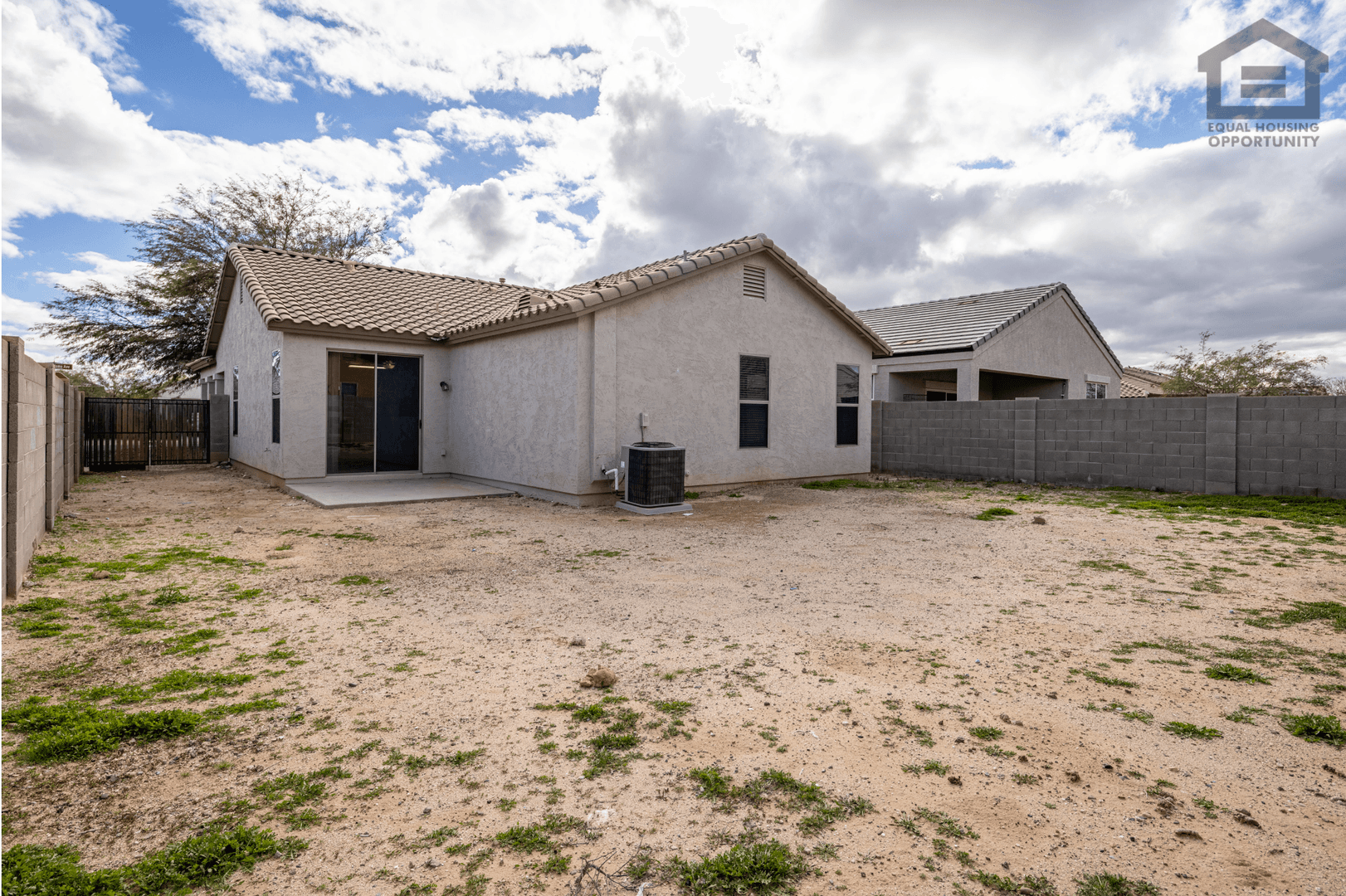 Maricopa House: 36496 W Pampoloma Ave