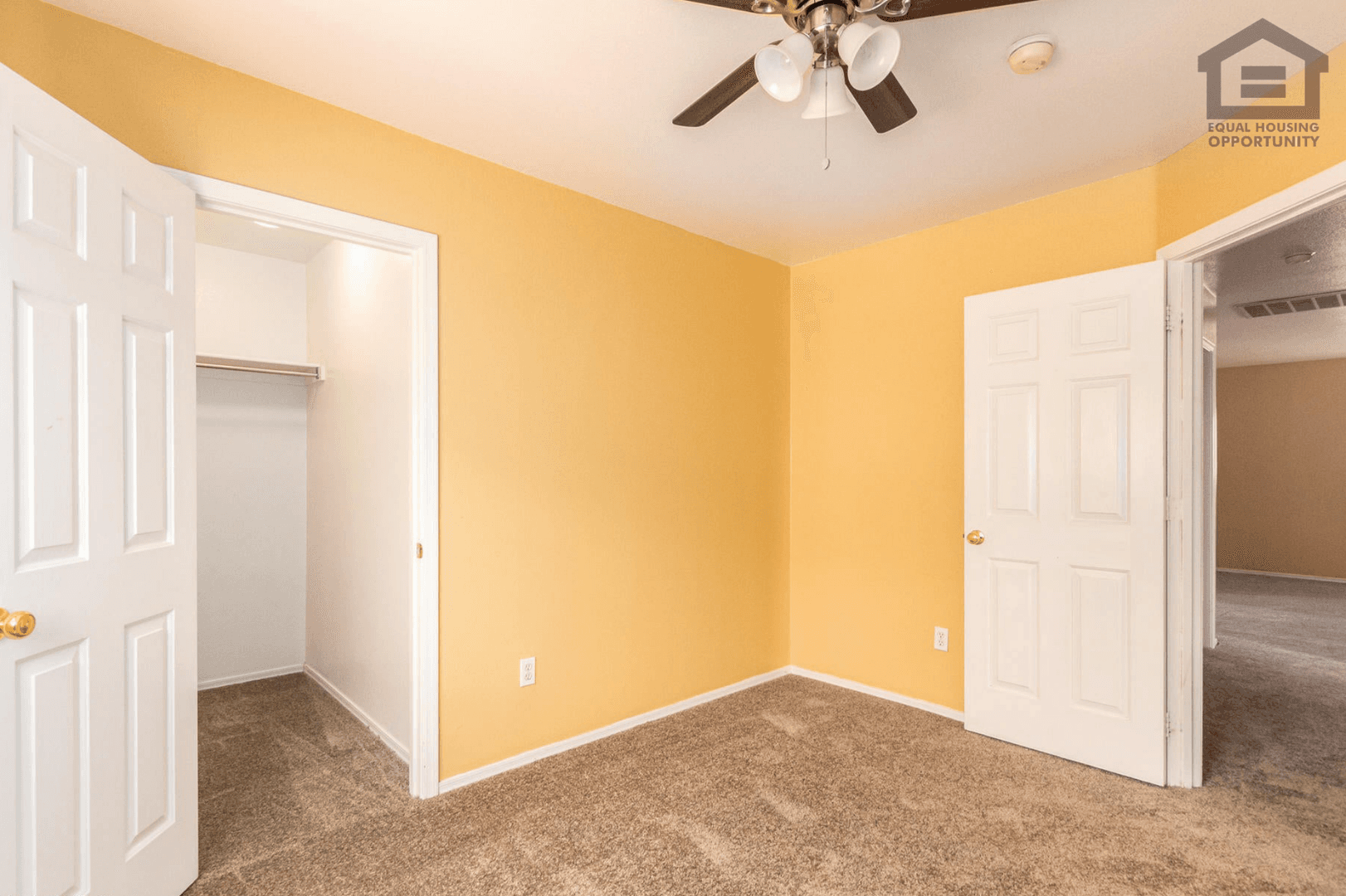 El Mirage House: 11762 W Main St