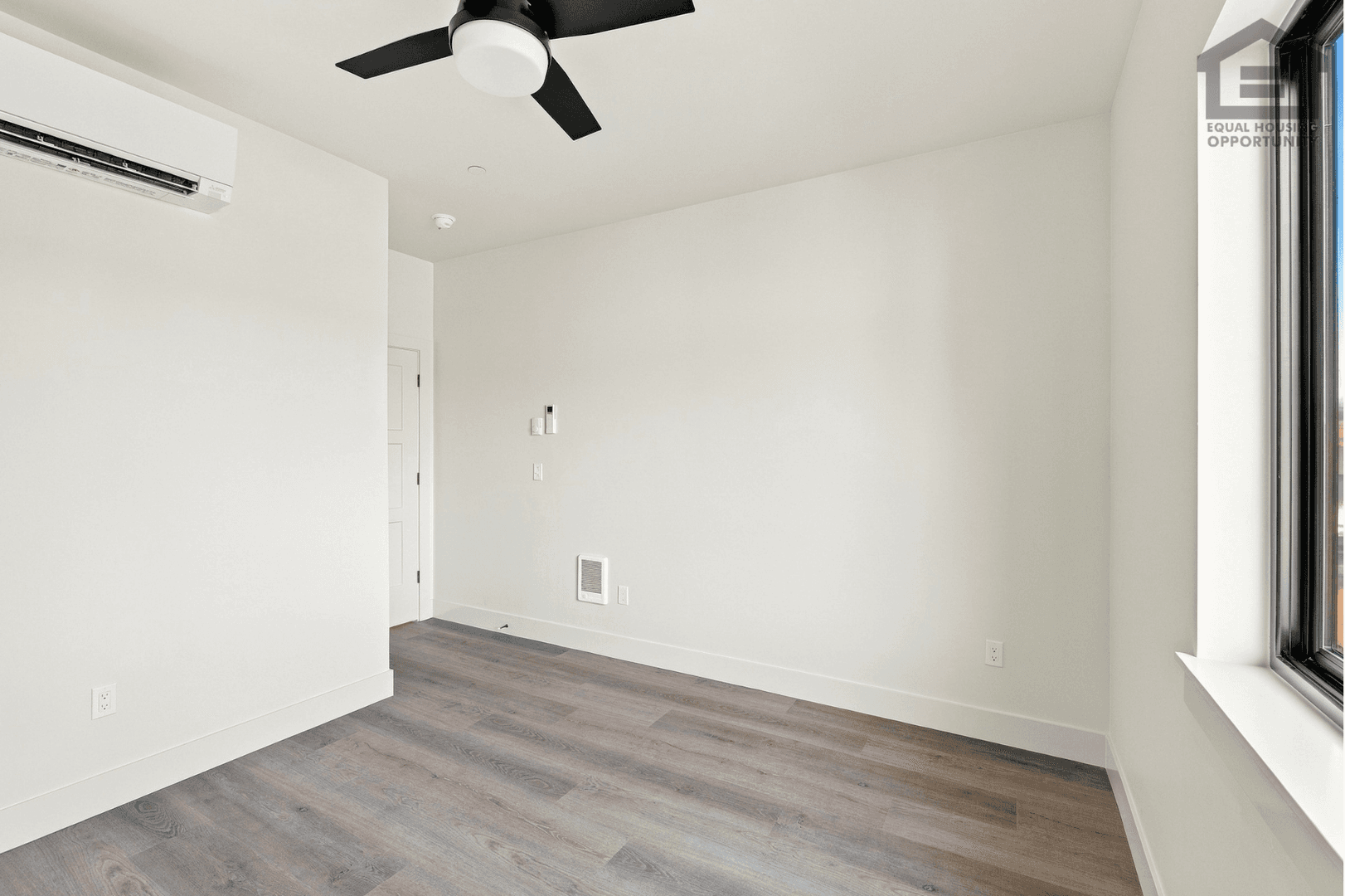 Redmond Apartment: 2035 SW Umatilla Ave