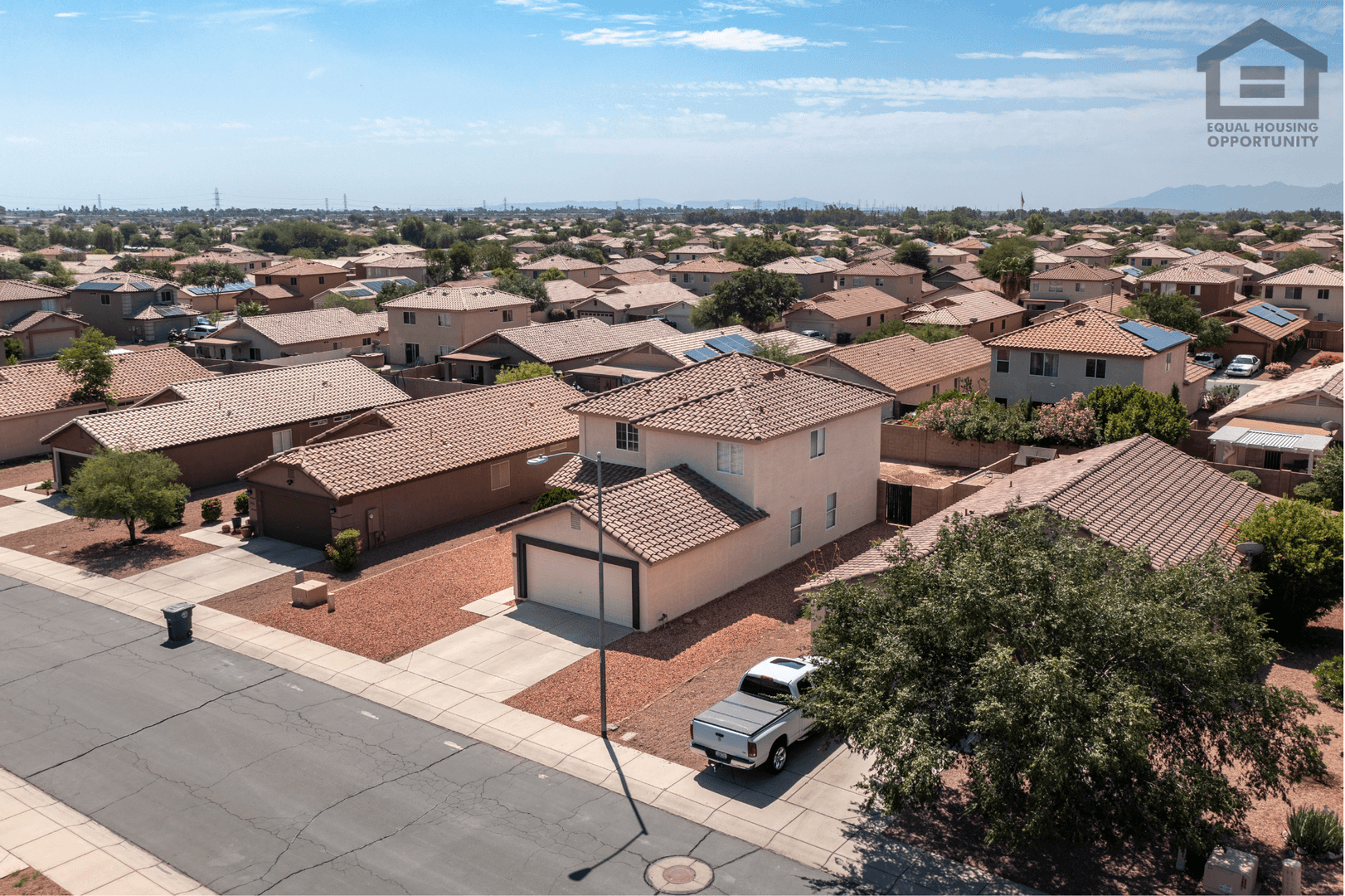 El Mirage House: 12221 W Aster Dr