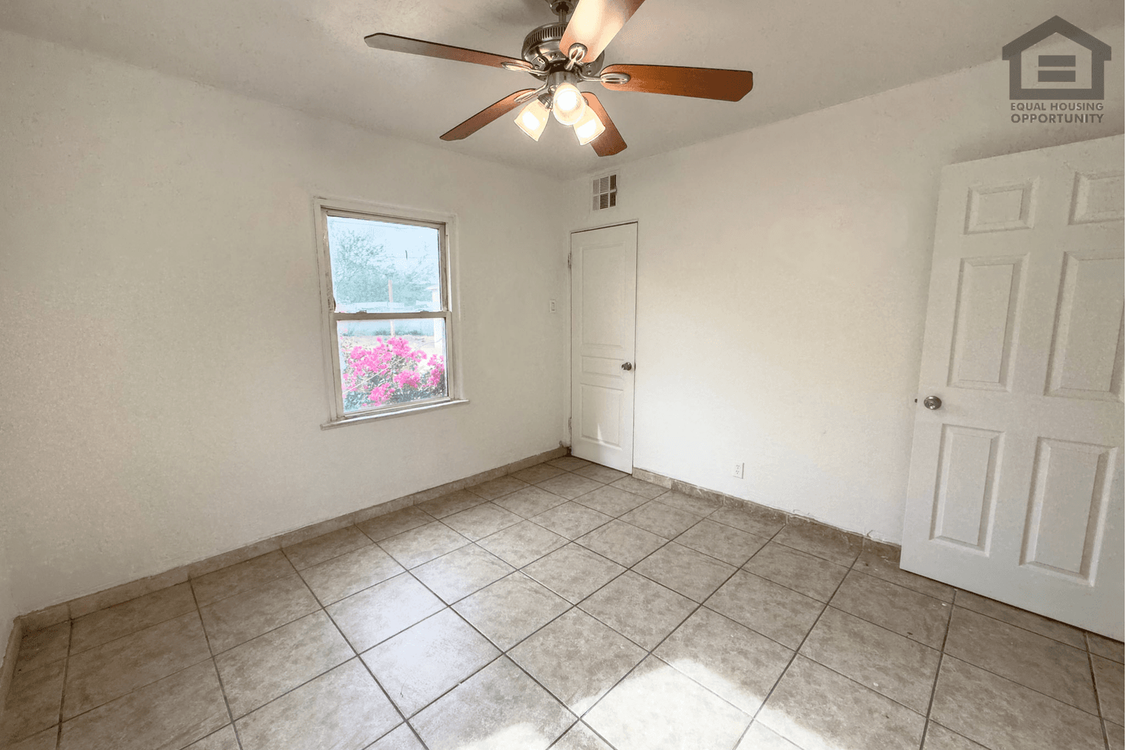 Phoenix House: 2517 E Culver St