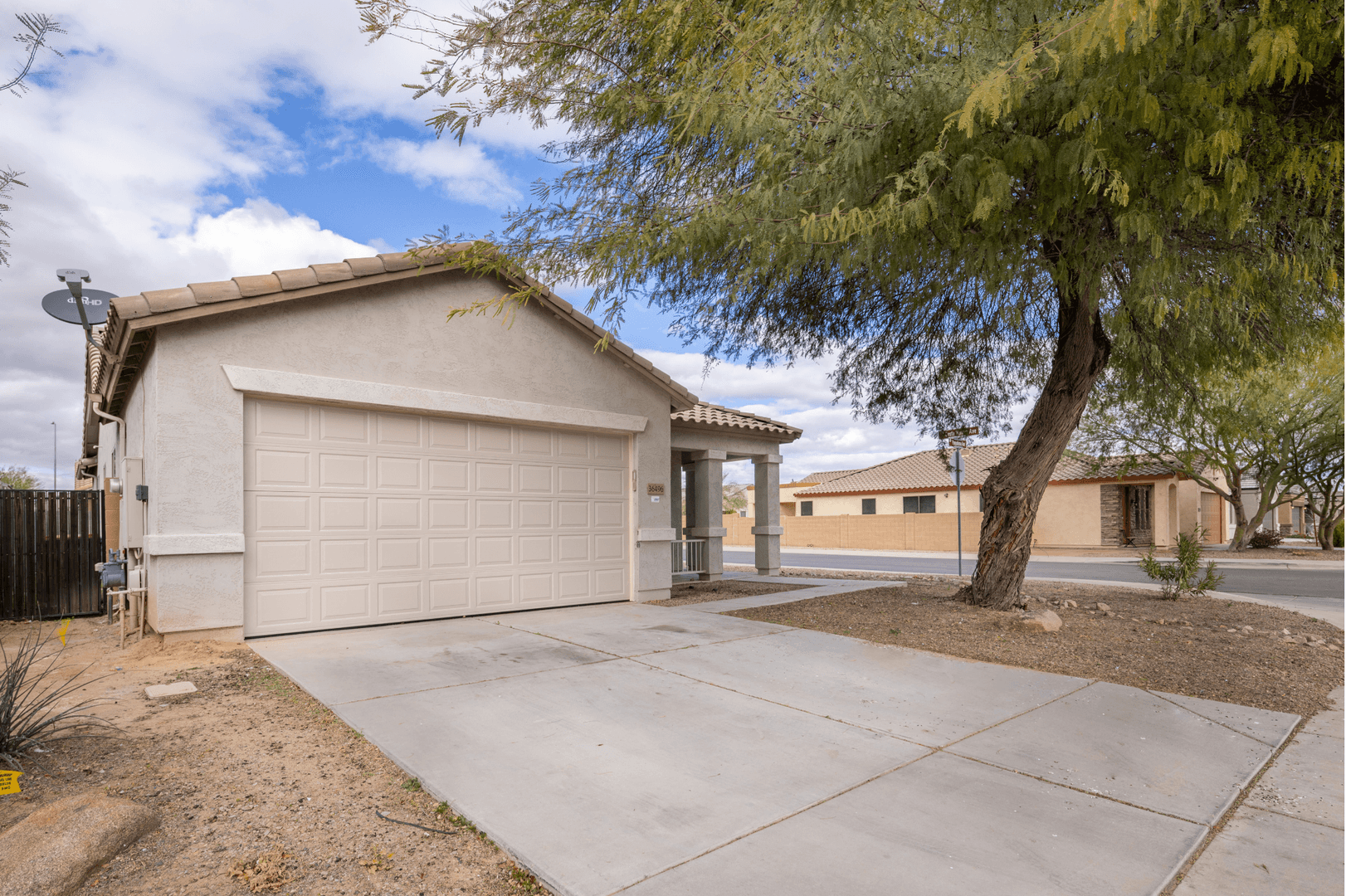 Maricopa House: 36496 W Pampoloma Ave
