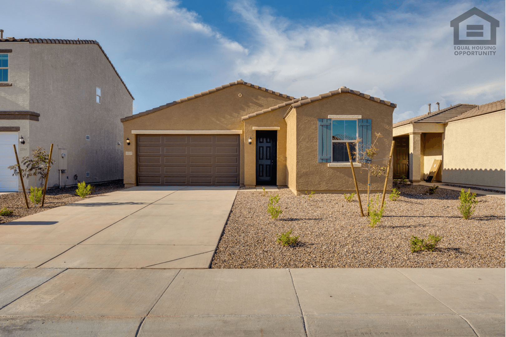 Glendale House: 12338 W Belmont Ave