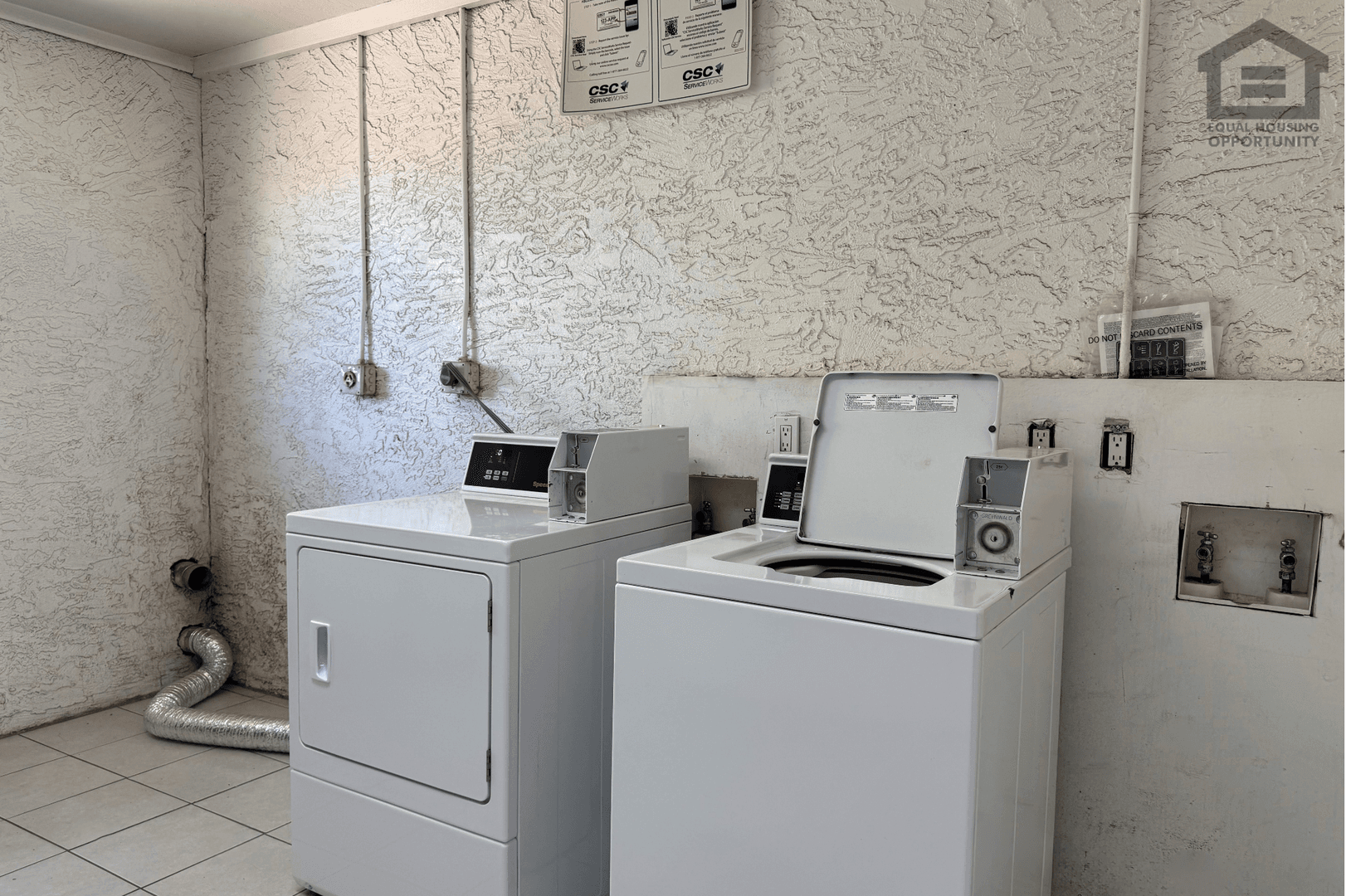 Phoenix Apartment: 15605 N 29th St