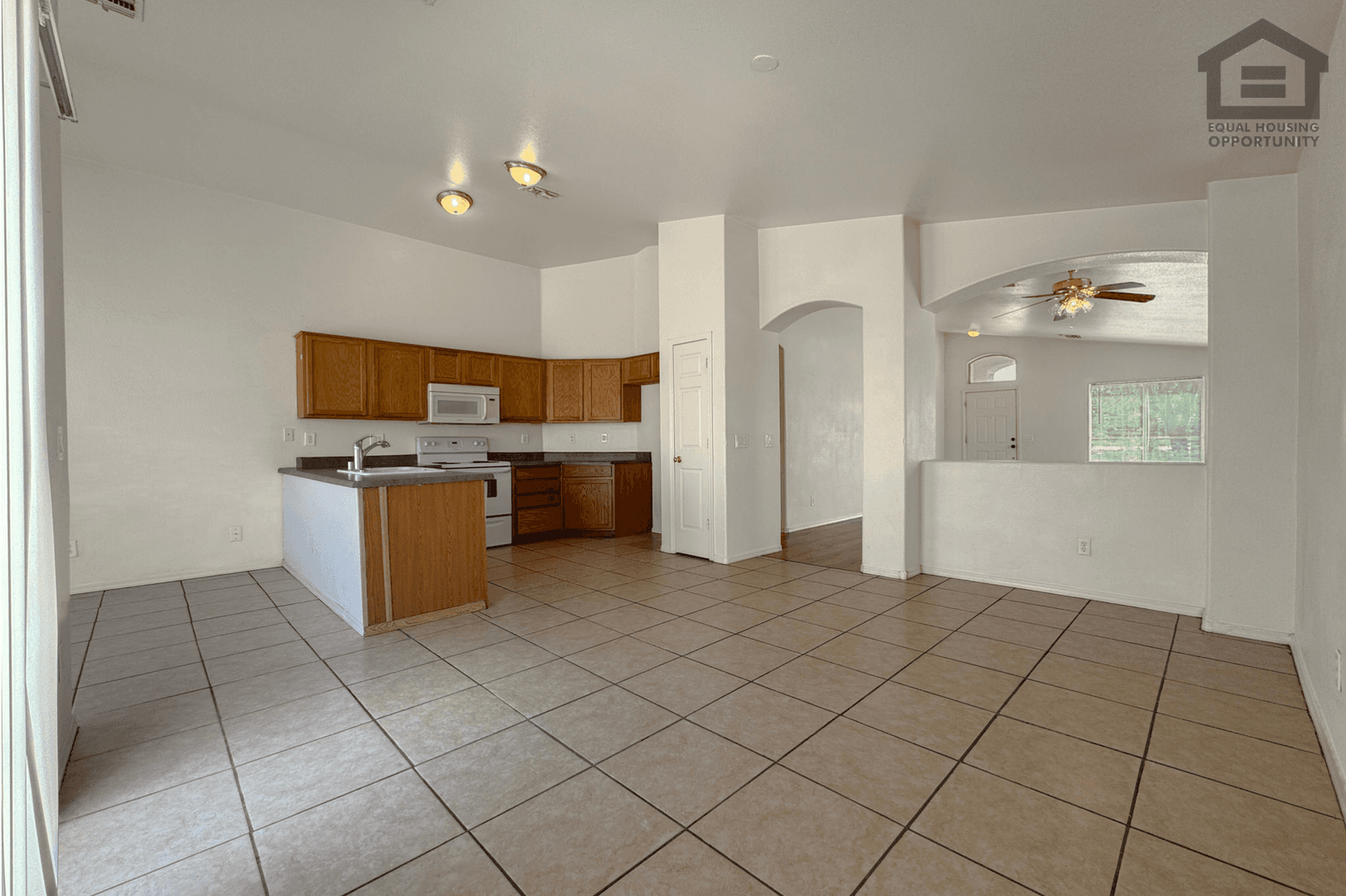Peoria House: 8630 W Las Palmaritas Dr