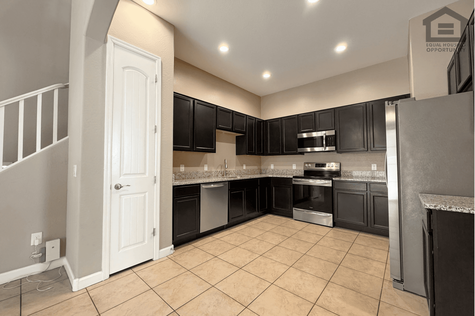 Mesa Townhome: 1367 S Country Club Dr Unit 1193