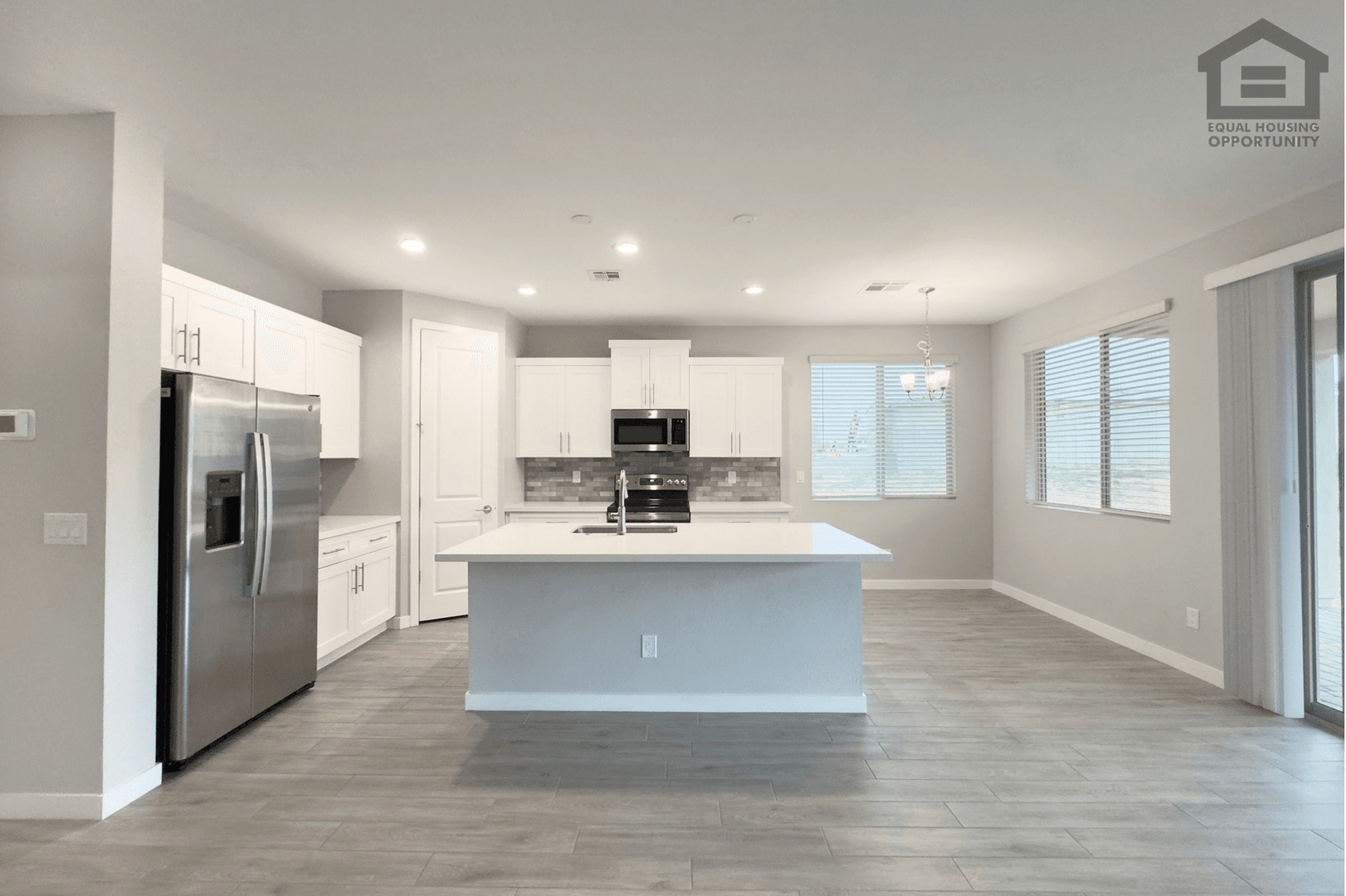 Phoenix House: 231 E Santa Cruz Dr