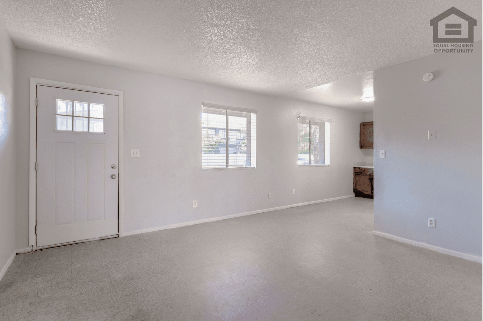 Phoenix Apartment: 15605 N 29th St