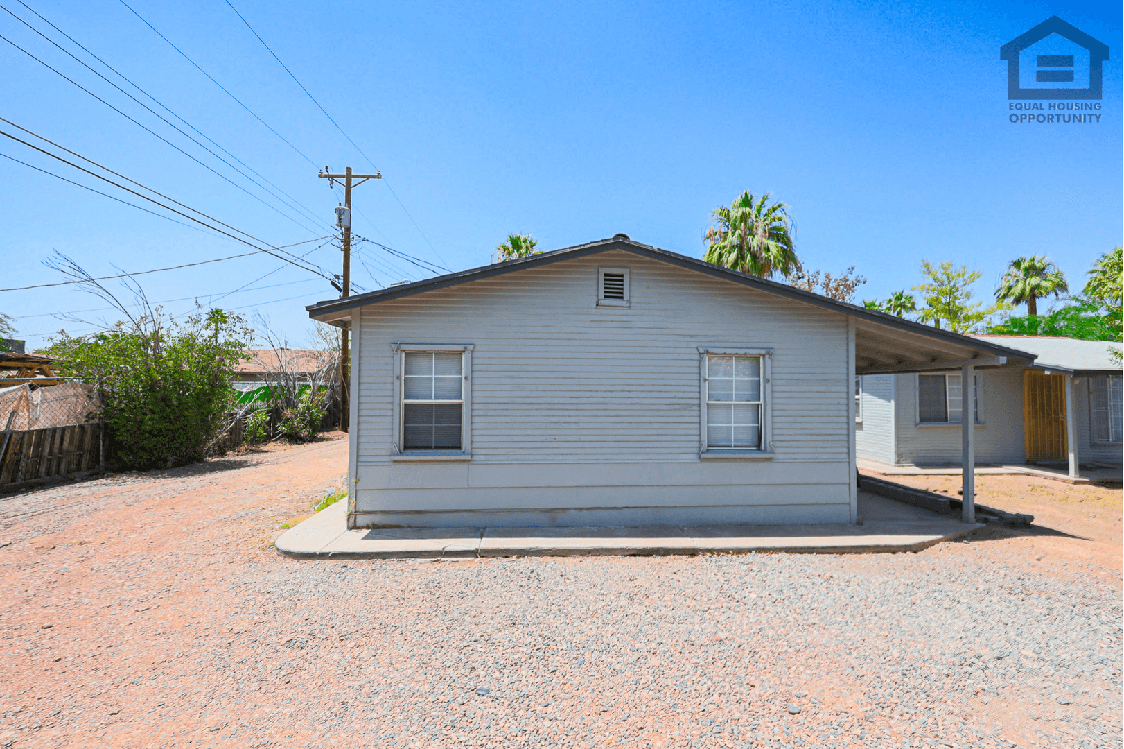 Phoenix Apartment: 3315 E Cambridge Ave
