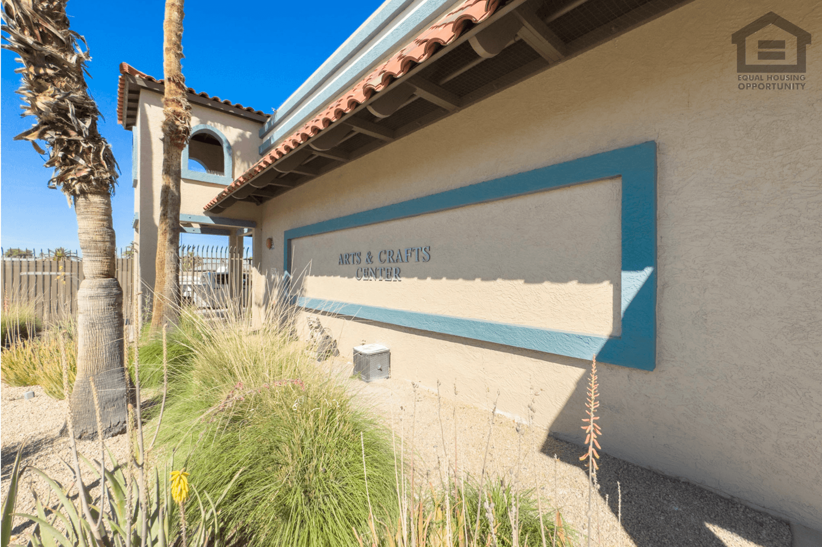 Sun City West House: 20210 N 124th Dr