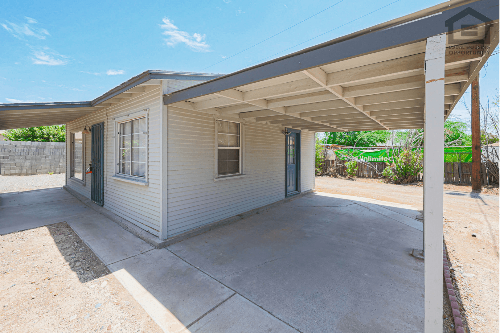 Phoenix Apartment: 3315 E Cambridge Ave