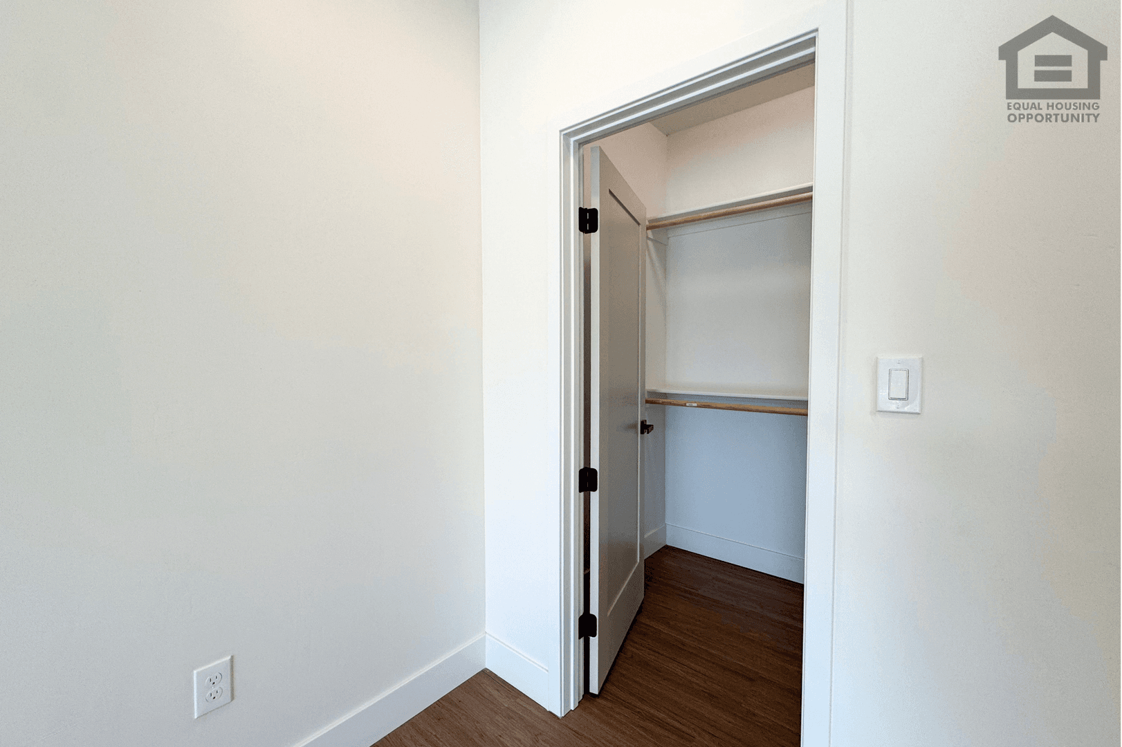 Sedona Apartment: Sugarloaf St