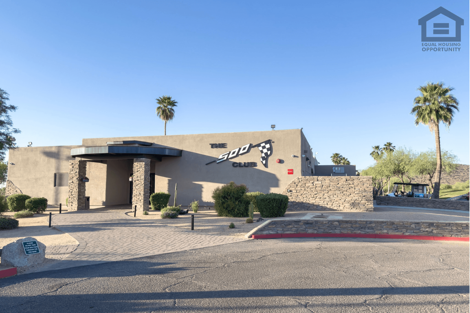 Glendale House: 24025 N 39th Ln